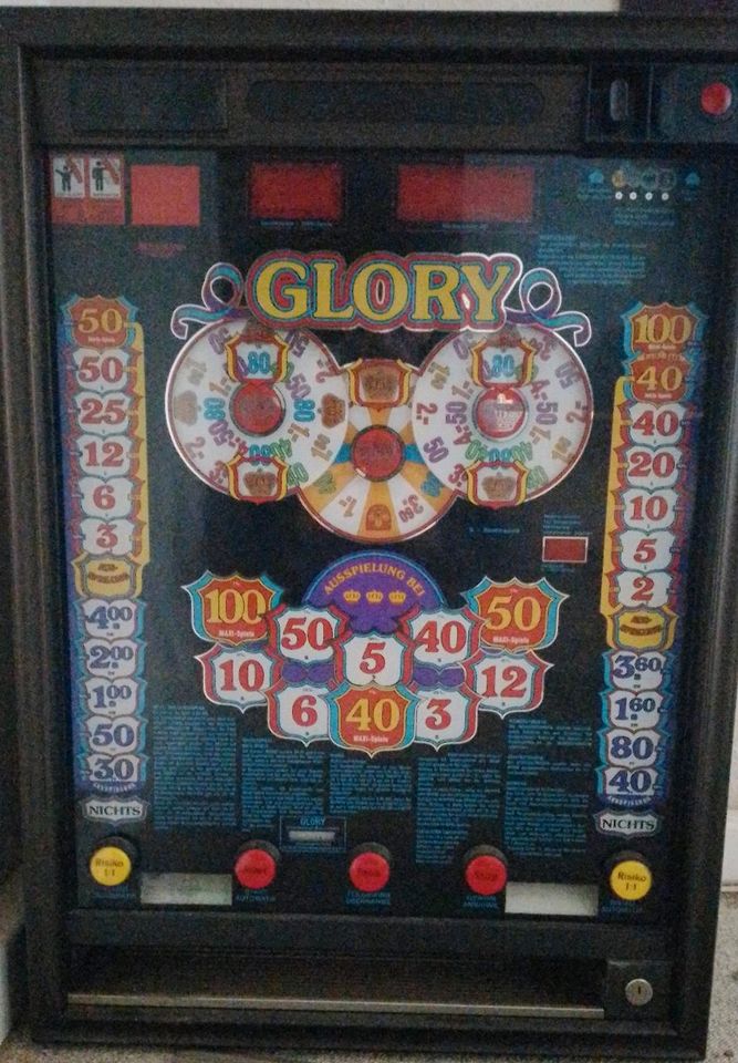 Spielautomat GLORY in Straußfurt