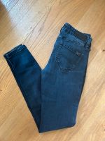 Hilfiger Denim Jeans 26/32 Hessen - Sontra Vorschau