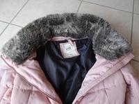 Rosé Damen Jacke Größe M mit Webpelz und Kapuze Häfen - Bremerhaven Vorschau