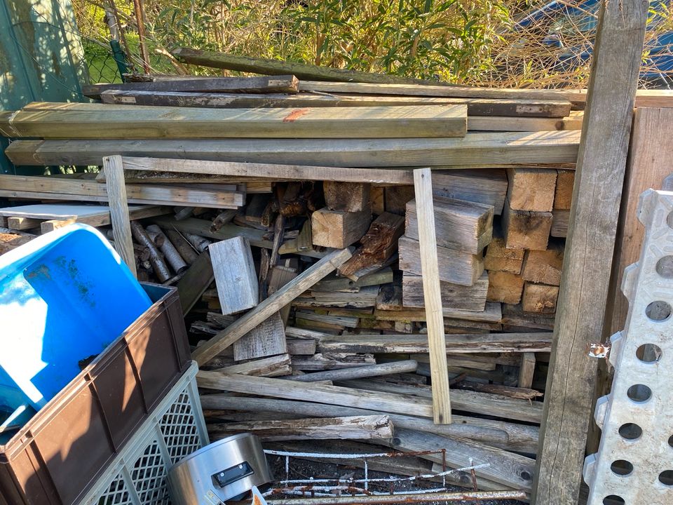 Holz , kaminholz in Ostseebad Binz