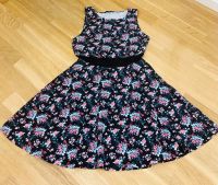 Damen Sommer Kleid Spitzenmuster „Blümchen“ München - Bogenhausen Vorschau