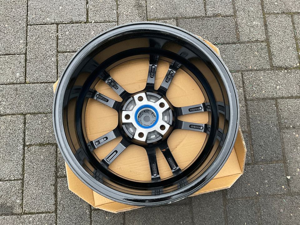 1x Alufelge 16 Zoll Pro Line, KBA 51457, LK 5x112, 6,5Jx16, ET-38 in Düsseldorf