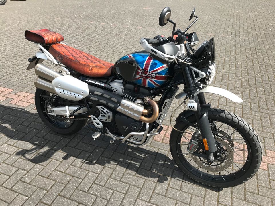 Triumph Scrambler 1200 XC mit Sonderumbau und vielen Extras in Neukirchen-Vluyn