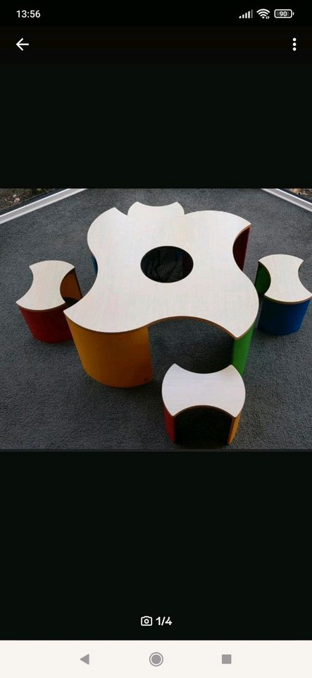 Lego Spieltisch Kindertisch Kinderspieltisch Holz & 4 Hocker in Troisdorf