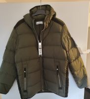 Stone Island Daunenjacke oliv Gr. M neu und ungetragen Hessen - Rüsselsheim Vorschau