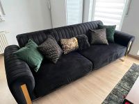 Schwarzes Samt Sofa Neuwertig Hessen - Lollar Vorschau