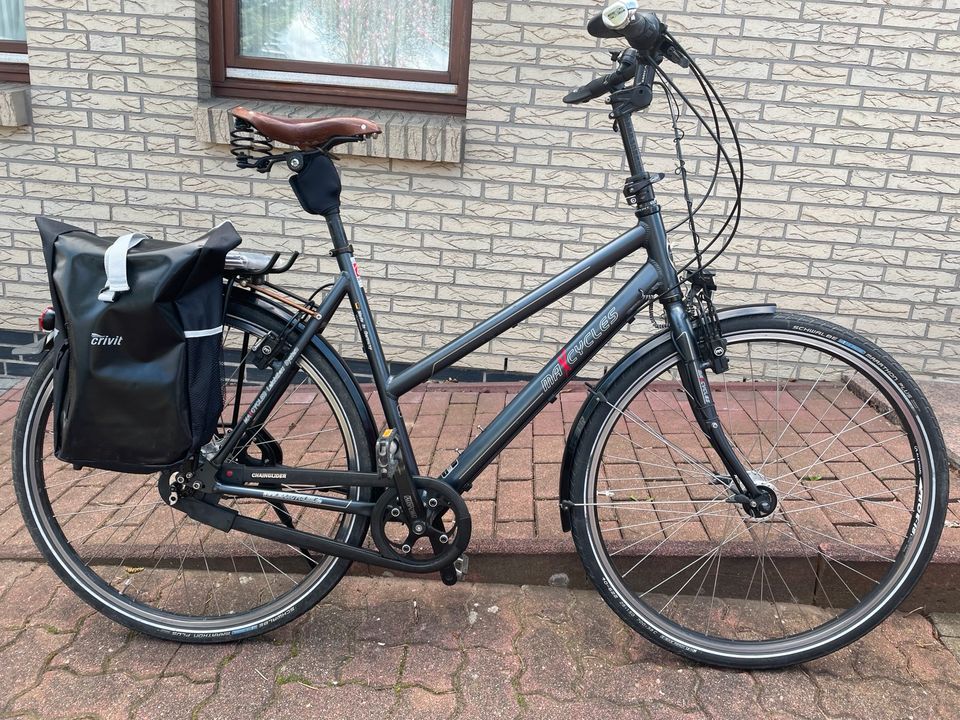 Rohloff MaXcycles Trappez ReiseRad Tubus Chainglider Magura Smica in Wilster