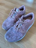 Sneaker zu verschenken - ua. Asics, Nike Baden-Württemberg - Heidelberg Vorschau