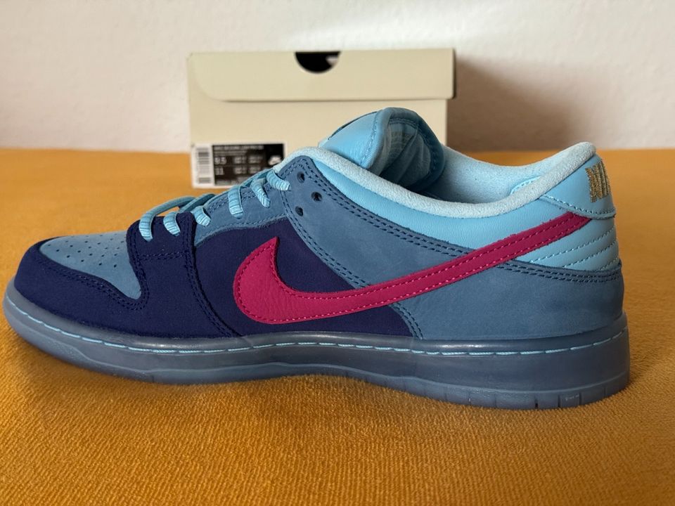 Run The Jewels x Nike SB Dunk Low blau Größe 43 - DO9404-400 NEU in Kiel