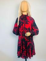 Hugo Kleid Rot Schwarz Blumen Minikleid Kreis Ostholstein - Timmendorfer Strand  Vorschau