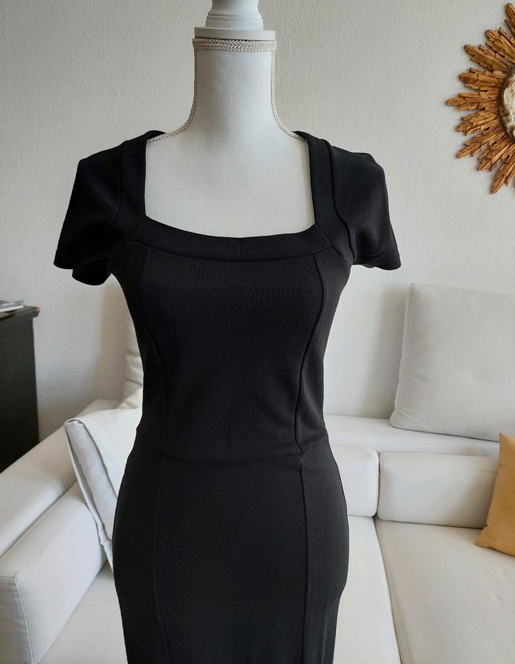 Kleid Gr. S / 36 schwarz Heine Jersey Viskose in Berlin