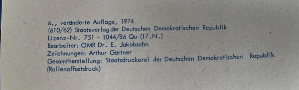 Verbandskasten von 1974 DDR für Oldtimer in Zwickau