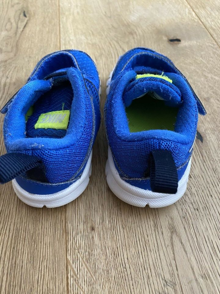 Nike Kinder Schuhe in Hemer