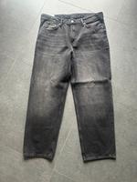 Jeans H & M, Loose, Gr. 38/32, neuwertig, schwarz Hessen - Rodgau Vorschau