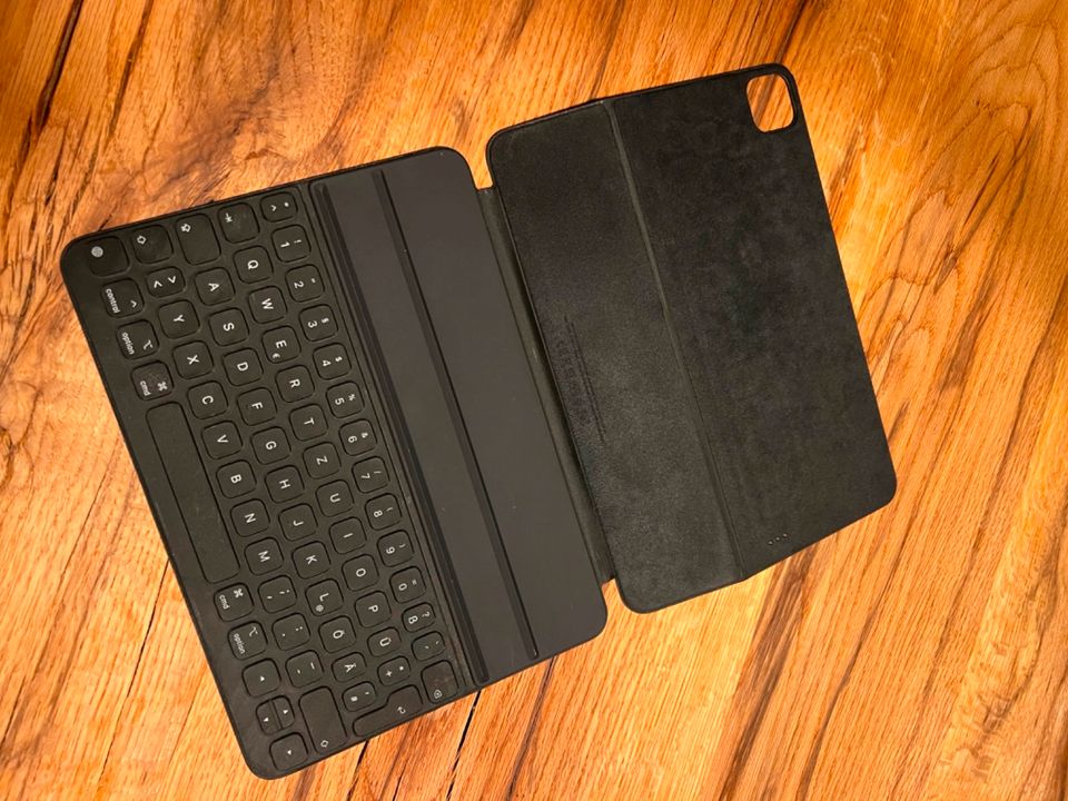 Smart Keyboard Folio in Gehrden