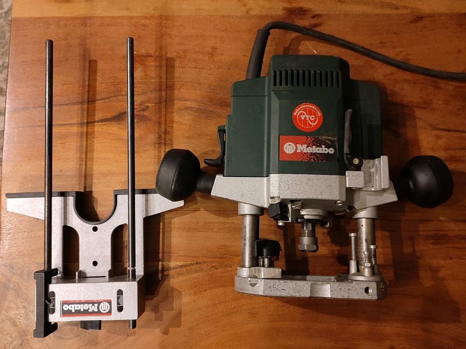 Metabo Oberfräse Of E 1229 ähnl. Bosch GOF 1250 in Tholey