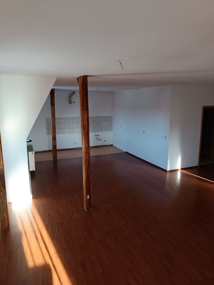 3 Zimmer im Dachgeschoss (4. OG) in Erfurt