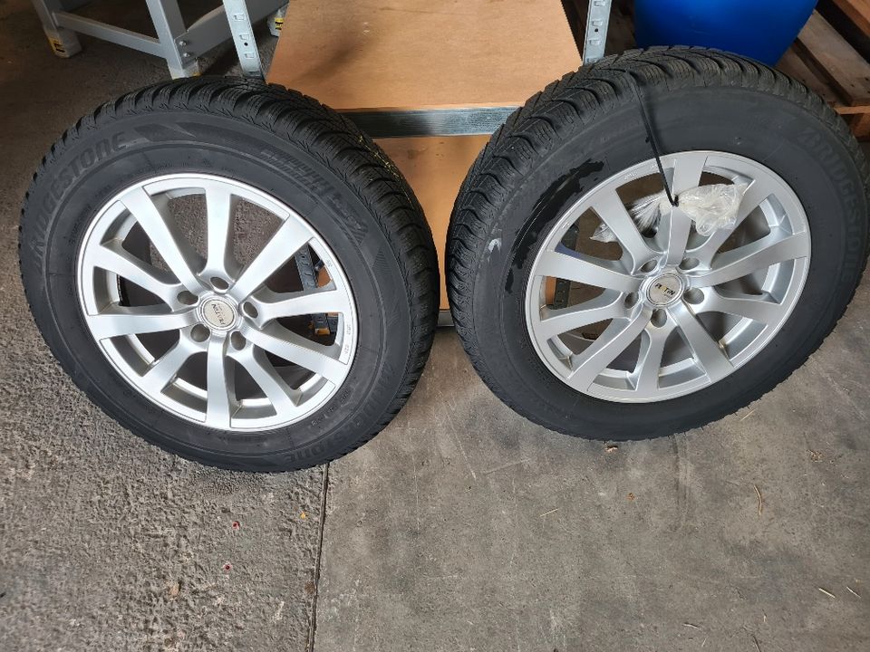 4 x Skoda Kodiaq Alufelgen + Winterreifen 215/65 R17 99H in Überherrn