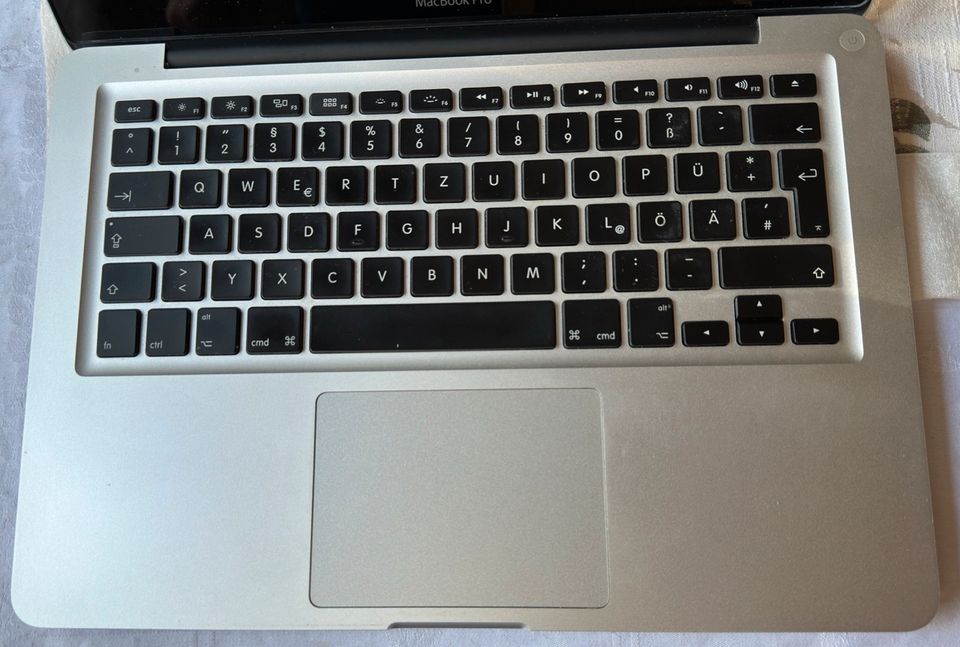 MacBook Pro 13" (Mitt 2012), 16GB Ram, 1TB SSD, 1TB HDD in Hannover