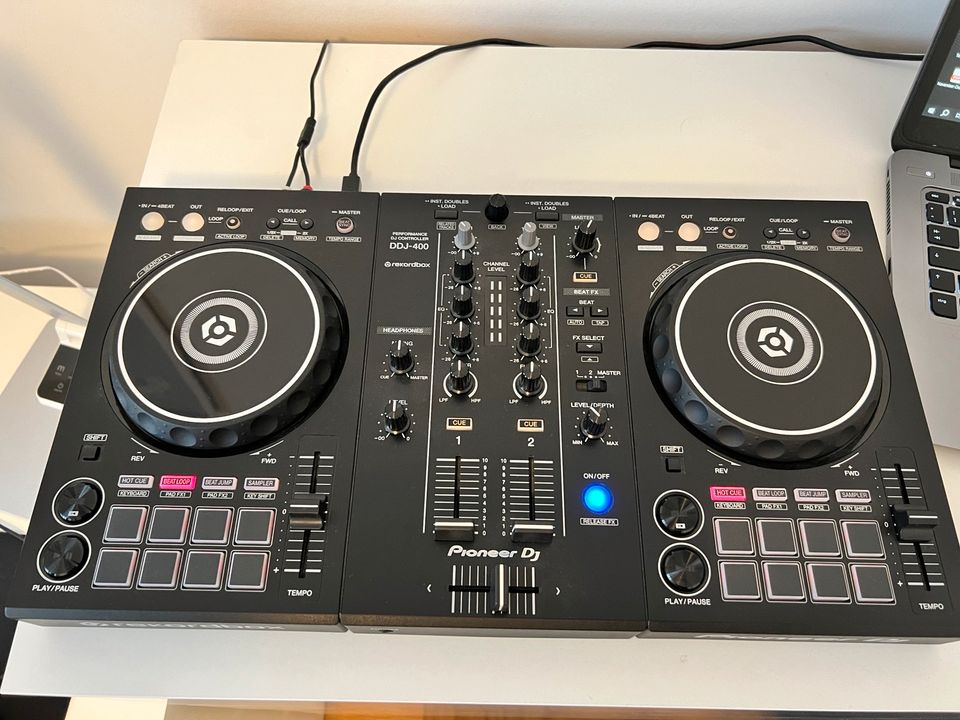Pioneer DDJ 400 DJ Controller in Pfungstadt