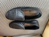 Bottega Veneta Herren Schuhe Gr. 45 schwarz Slipper Zopfmuster Harburg - Hamburg Fischbek Vorschau