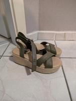 Sommer Plateau Sandalen grün Nordrhein-Westfalen - Euskirchen Vorschau