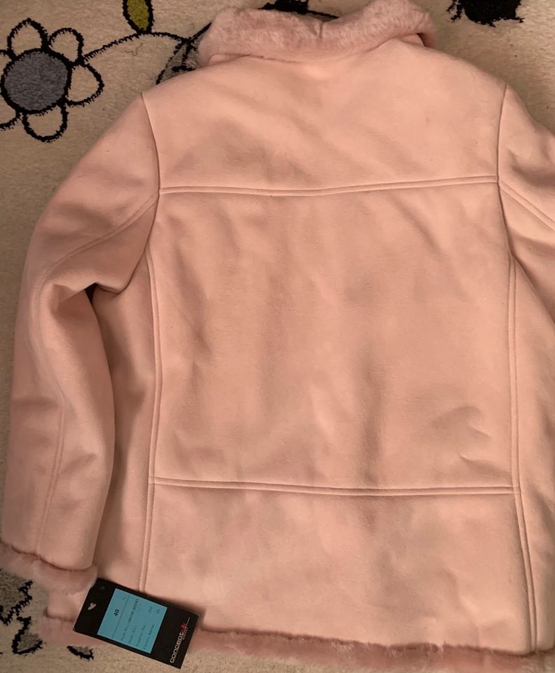 Winterjacke Damen rosa Größe 40 in Glinde