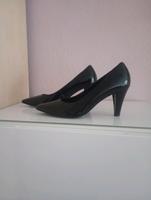 Gabor Pumps schwarz Gr. 38,5 Nordrhein-Westfalen - Korschenbroich Vorschau