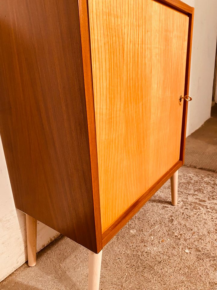 Vintage Kommode Sideboard Nachttisch 60er 70er Mid Century in Stuttgart