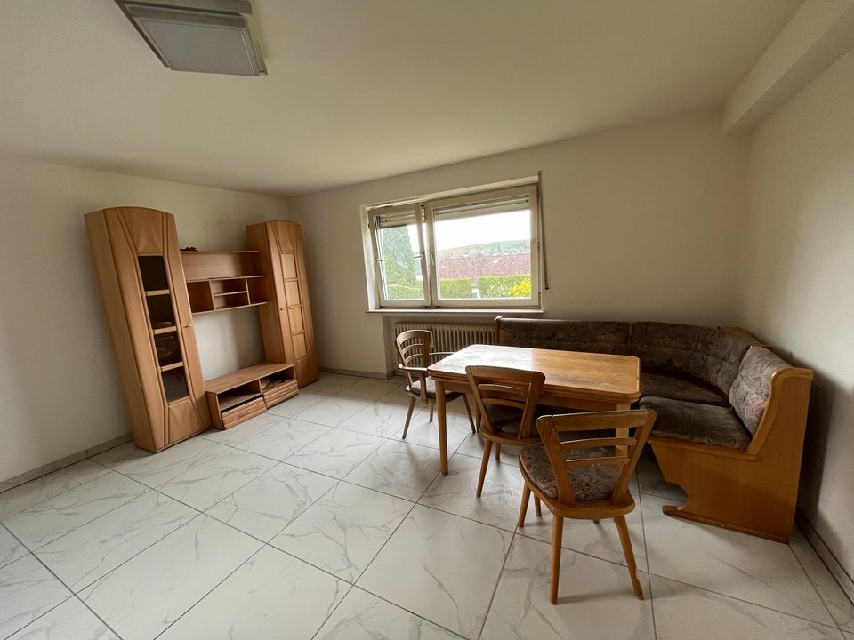 2 Zimmerwohnung mit Einbauküche und Badmöbel in Aßlar