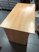 Schreibtisch zu verschenken (160cm x 80cm) Baden-Württemberg - Neustetten Vorschau
