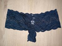 Slip schwarz Spitze Bonprix in 48/50 Sachsen - Coswig Vorschau