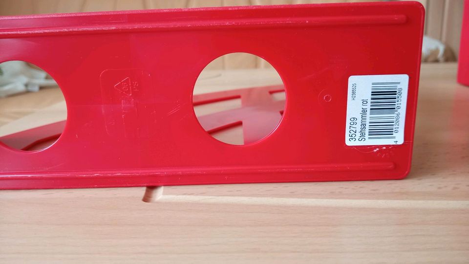 2 NEUWERTIGE rote Stehsammler mit Etikett, Aufbewahrungsbox, Büro in Königsbach-Stein 