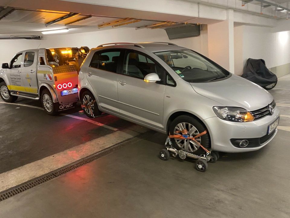 !!! Falschparker Melden !!! Kostenlos u. Sorgenfrei Abschleppen ! in Berlin