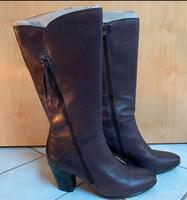 Marco Tozzo Damen Stiefel Leder Gr. 39 purple antic Hessen - Melsungen Vorschau
