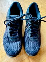 Nike Schuhe neuwertig Nordrhein-Westfalen - Kreuztal Vorschau