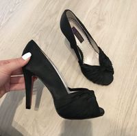 Damen Pumps high Heels peeptoes schwarz rot gr 37 Niedersachsen - Oyten Vorschau