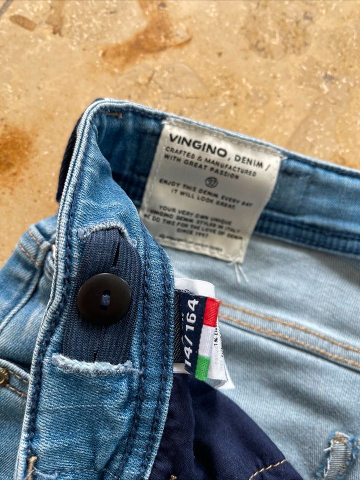 Vingino Jeans Shorts Gr. 14, 164 in Holzkirchen