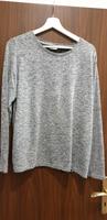 Damen Pullover Gr XL mit Rücken Spitzen Einsatz Nordrhein-Westfalen - Leverkusen Vorschau