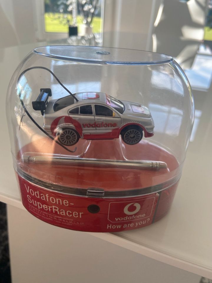 Super Racer Vodafone Inkl Fernbedienung in Sangerhausen
