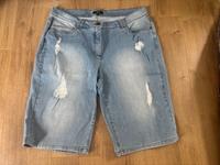 Jeans Bermuda blau Destroyed von Ulla Popken Gr. 42 Niedersachsen - Celle Vorschau