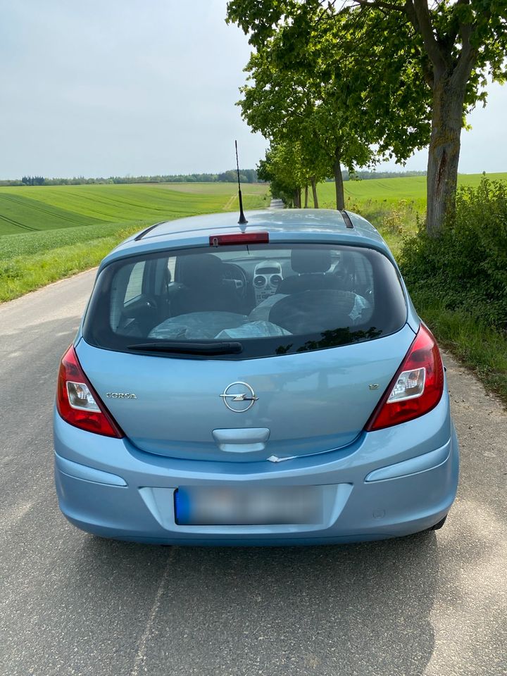 Opel Corsa in Hofgeismar