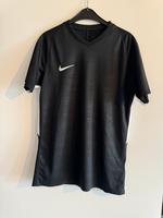 Nike Dri-Fit Trainingsshirt Hessen - Bensheim Vorschau
