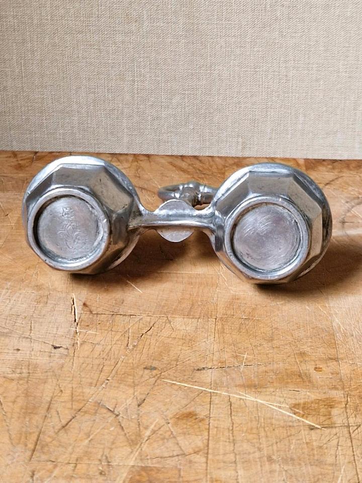 Salz und Pfefferstreuer aus Zinn mit Glasbehälter Gestempelt in Marl