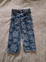 Jeans mit Blumen H&M Flair Fit Gr. 104 Baden-Württemberg - Mannheim Vorschau