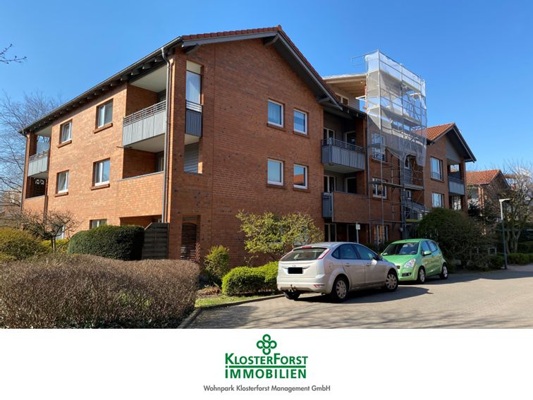 Moderne 2 Zimmerwohnung mit tollem Ausblick über den Klosterforst in Itzehoe