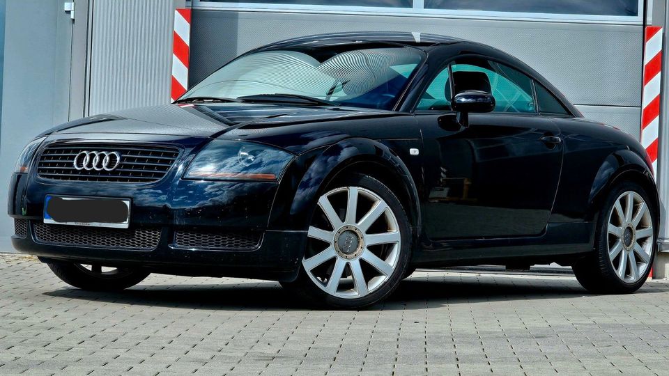 Audi TT 1.8 T Coupe Klima Leder Shzg in Friedrichsdorf