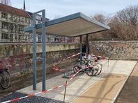 Überdachung / Fahrradunterstand aus Metall Berlin - Charlottenburg Vorschau
