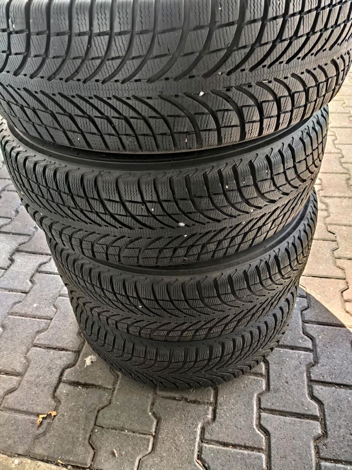 ✓ LAND ROVER FREELANDER 2 VOLVO XC60 235/65 R17 108H WINTERREIFEN in Herten