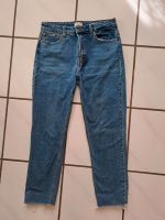 High Wasted Straight Leg Jeans von ONLY 29/32 Hessen - Kassel Vorschau